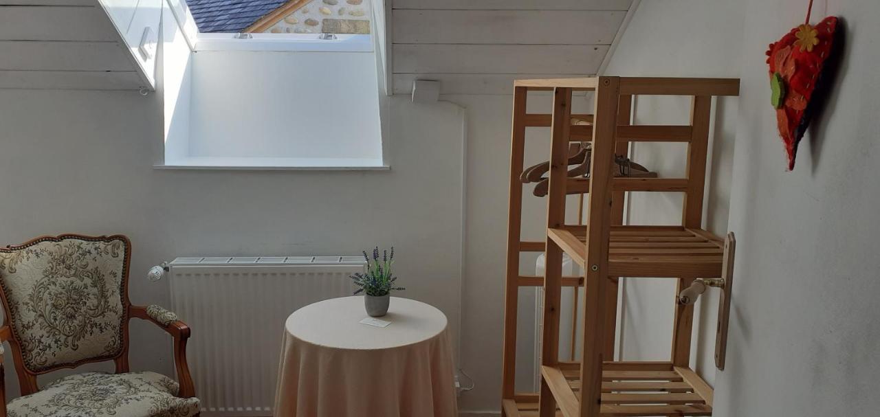 Gîte les petits chemins Ledeuix Extérieur photo