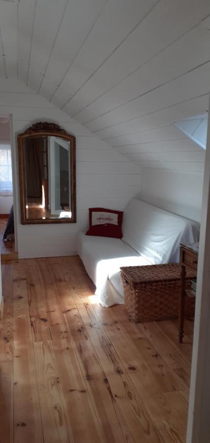 Gîte les petits chemins Ledeuix Extérieur photo